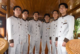 Huong Hai Crew